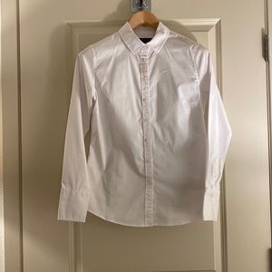 Banana Republic Riley Tailored Fit button up shirt white